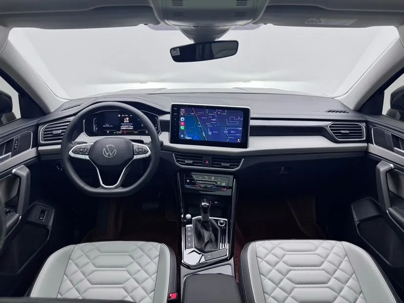VOLKSWAGEN TAYRON LUXURY 2023