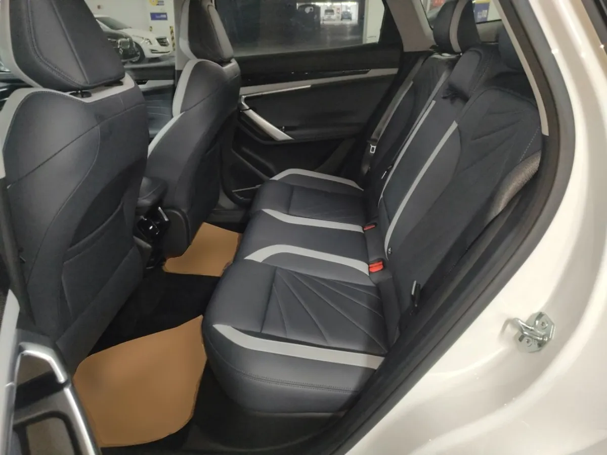 GEELY AUTO BOYUE L 2023