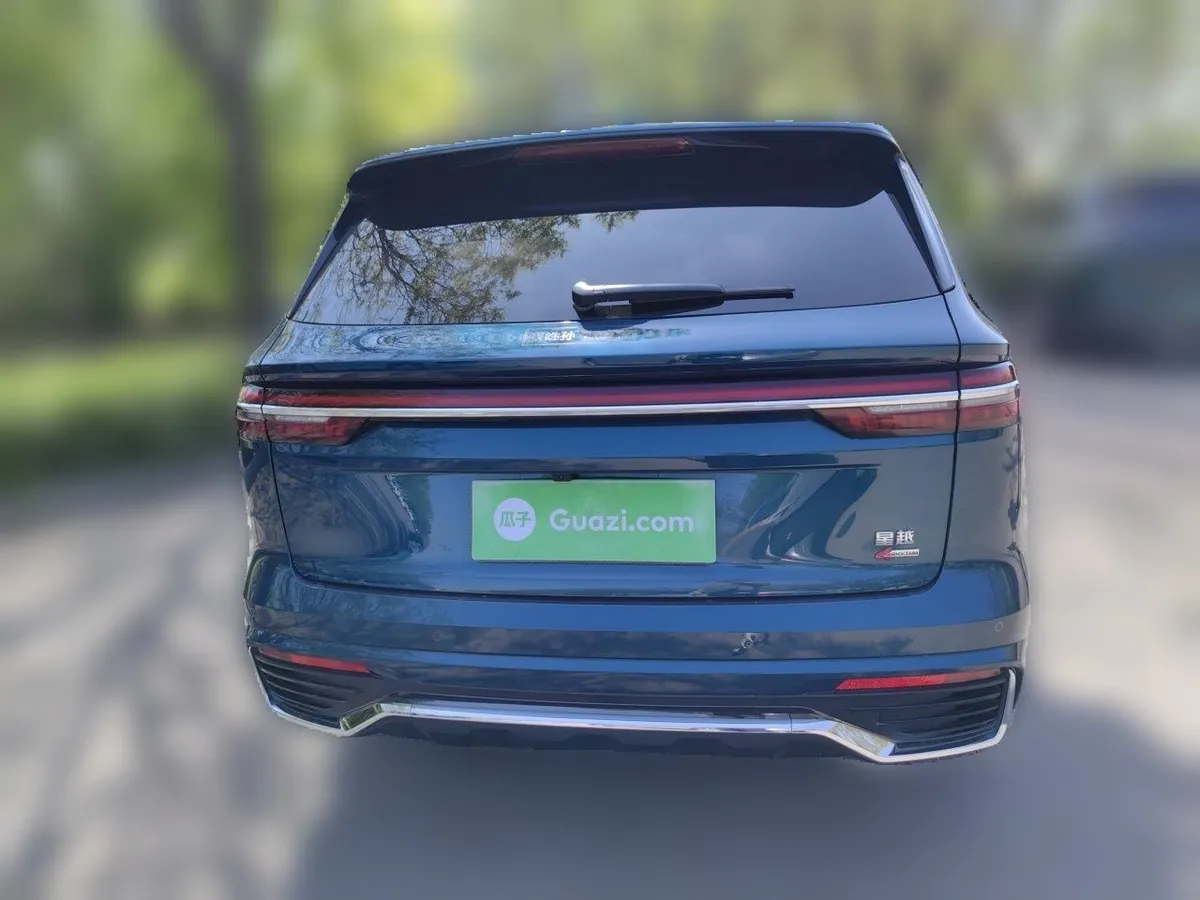 GEELY MONJARO 2022