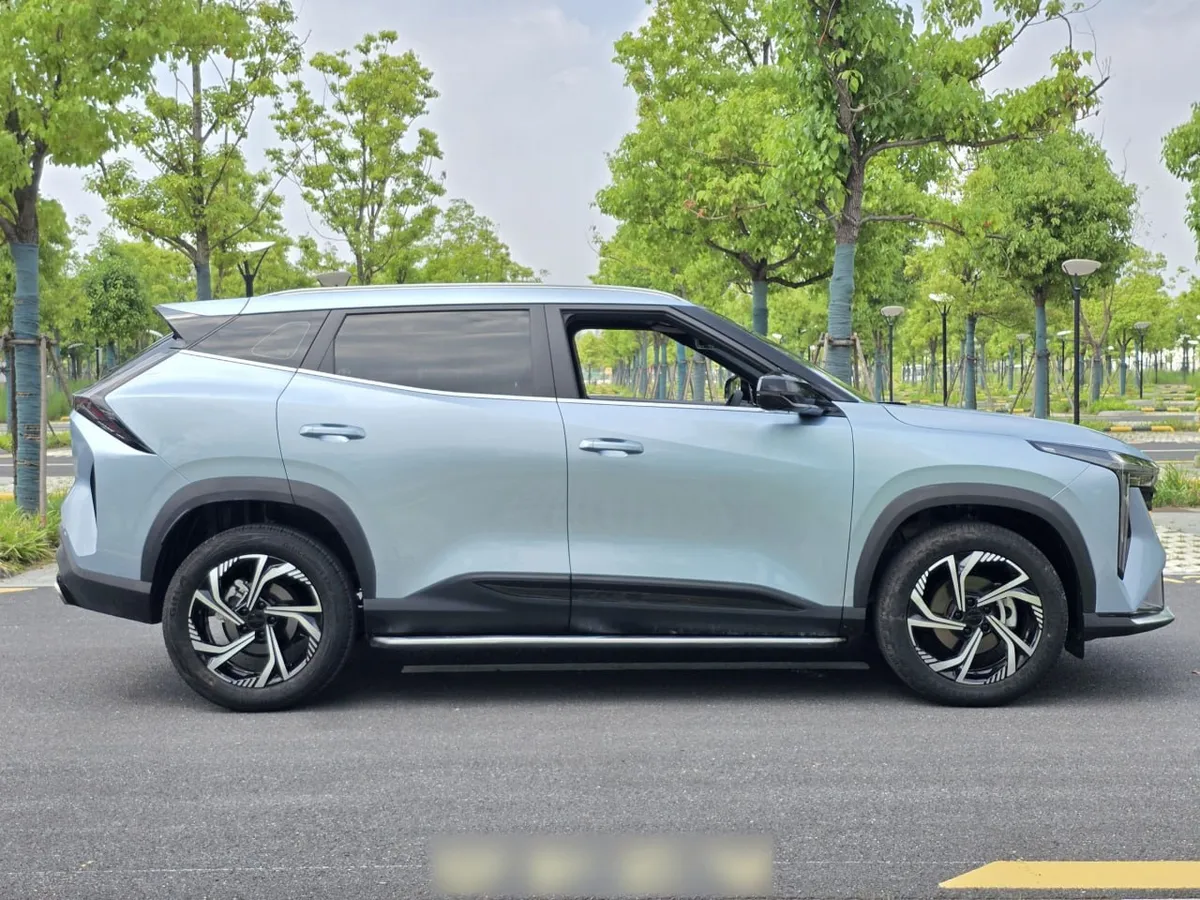 GEELY BOYUE COOL 2023