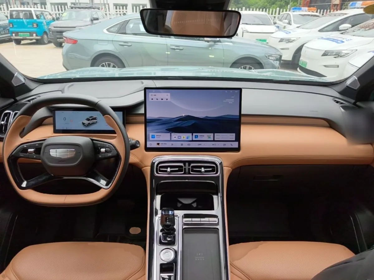 GEELY BOYUE L 2025