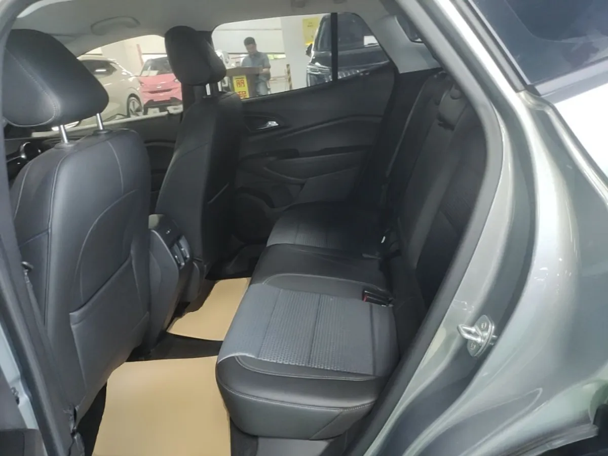 CHEVROLET SEEKER 2022