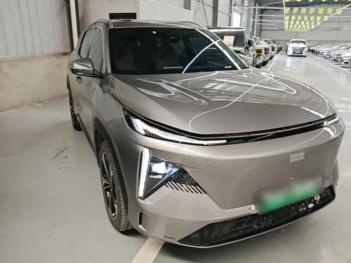 GEELY GALAXY L7 2023