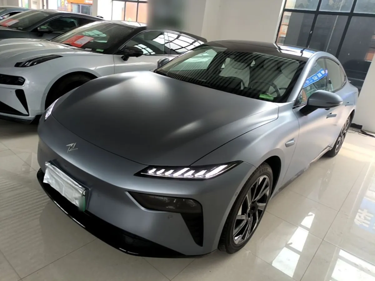 DONGFENG eπ 007 2024