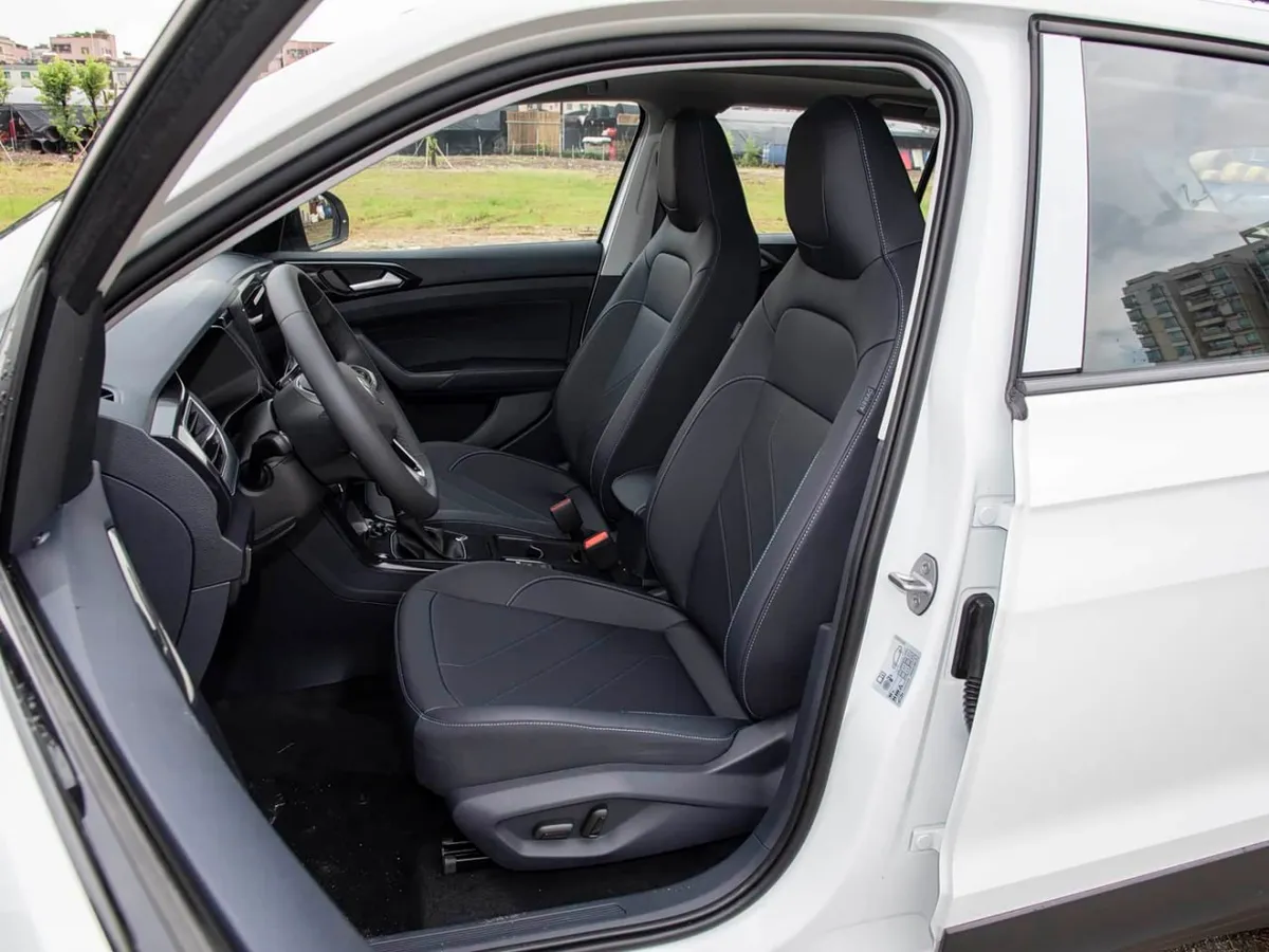 VOLKSWAGEN THARU ELITE 2026