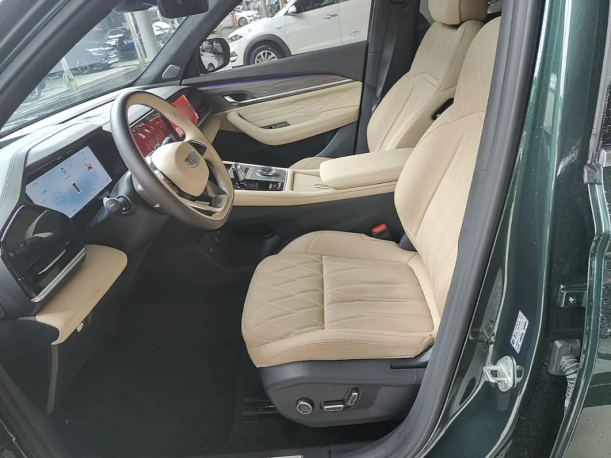 GEELY MONJARO 2024
