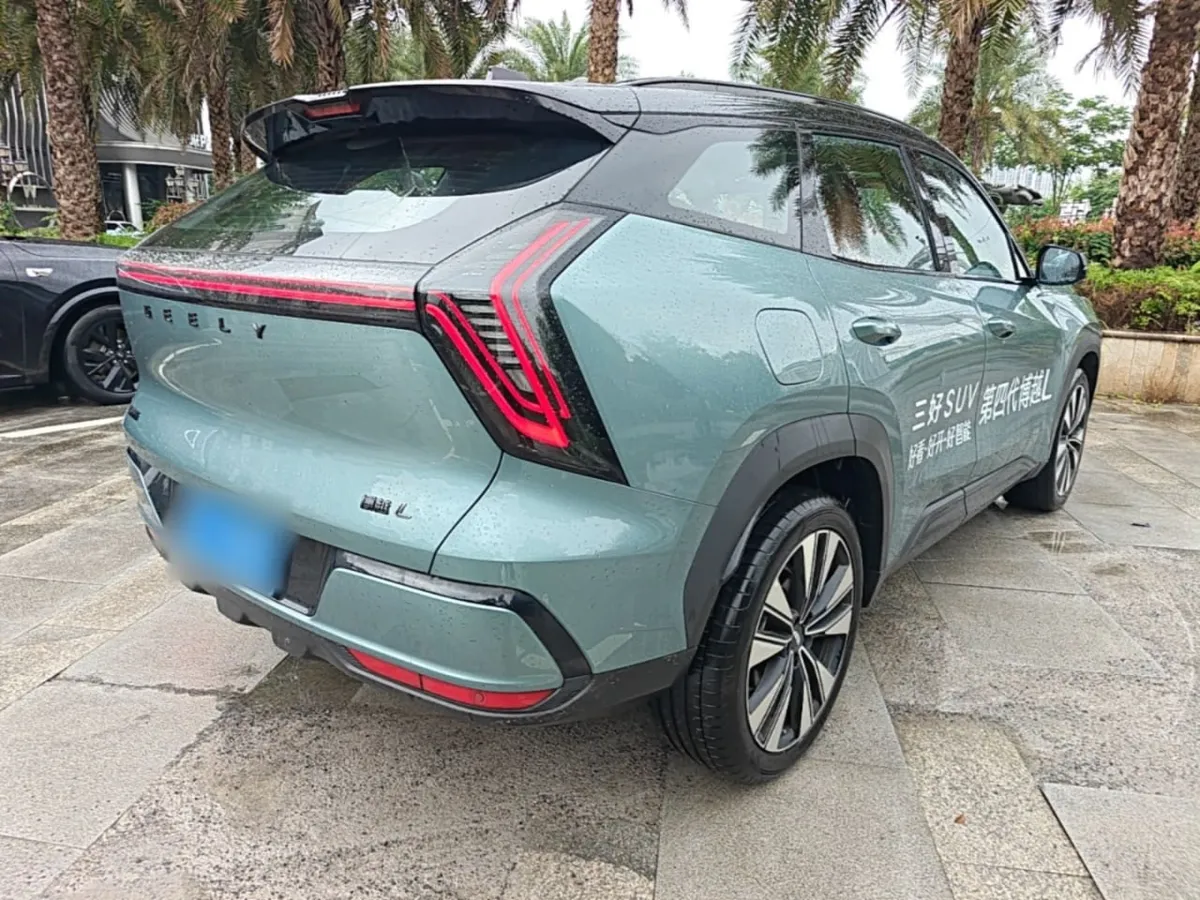 GEELY BOYUE L 2025