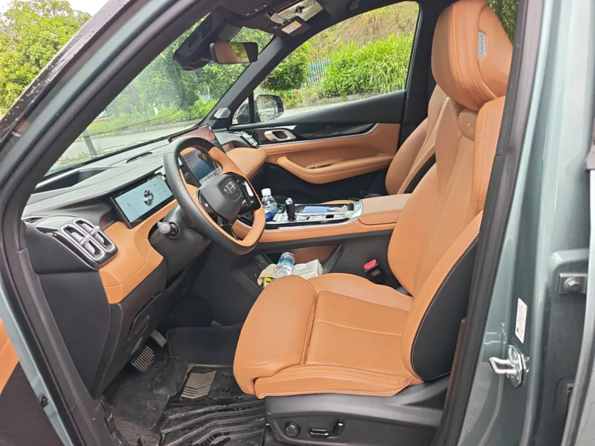 GEELY BOYUE L 2025