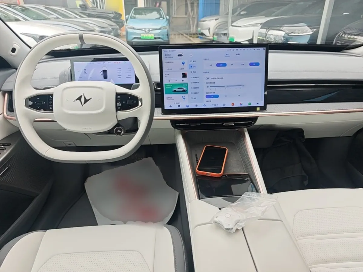 DONGFENG eπ 007 2024