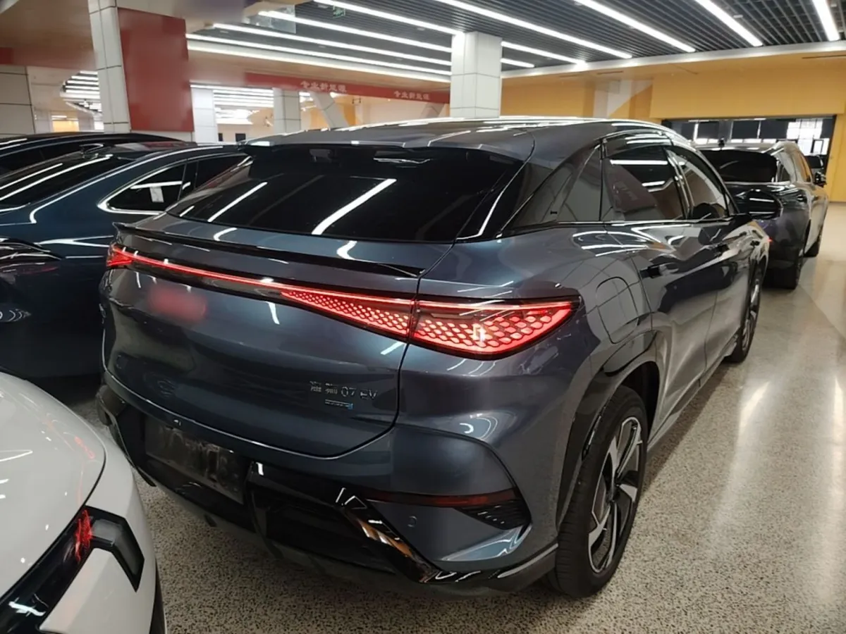 BYD SEALION 07 EV 2024