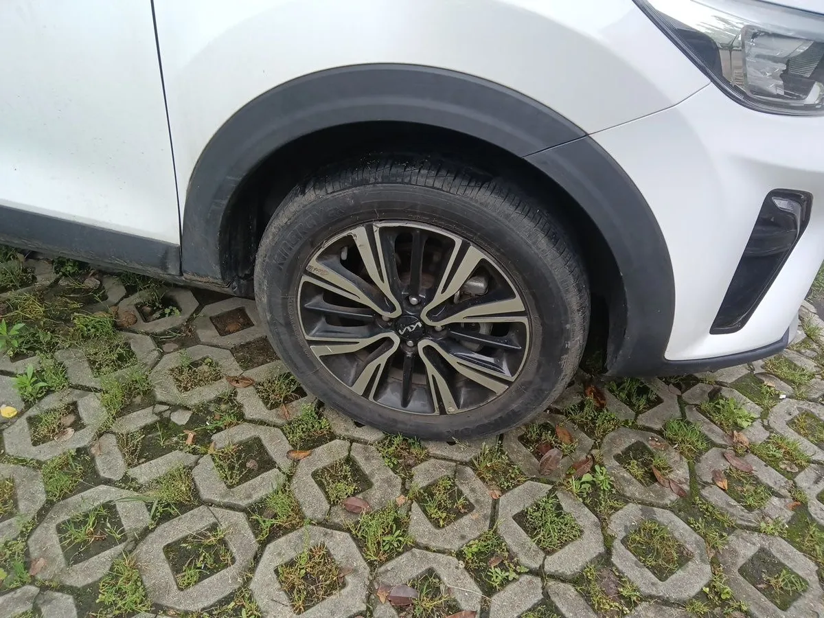 KIA KX1 STONIC 2022