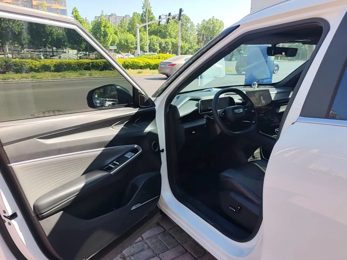 GEELY BOYUE COOL 2023