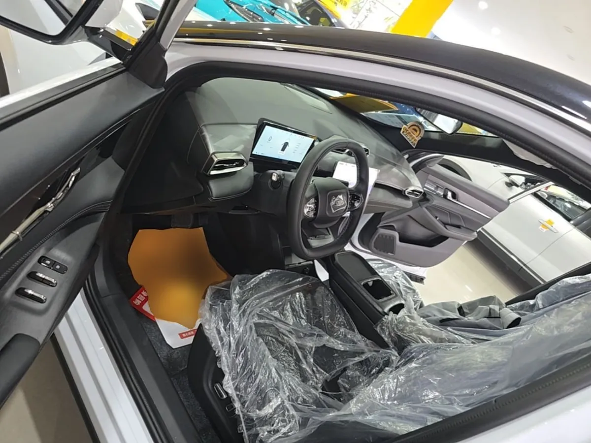 DONGFENG AEOLUS L7 NEW ENERGY 2026