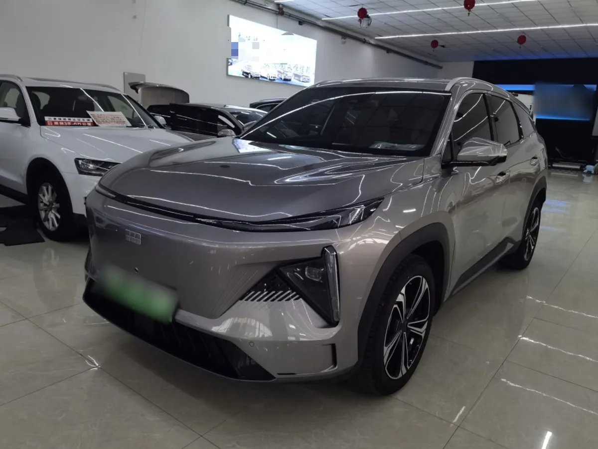GEELY GALAXY L7 2023