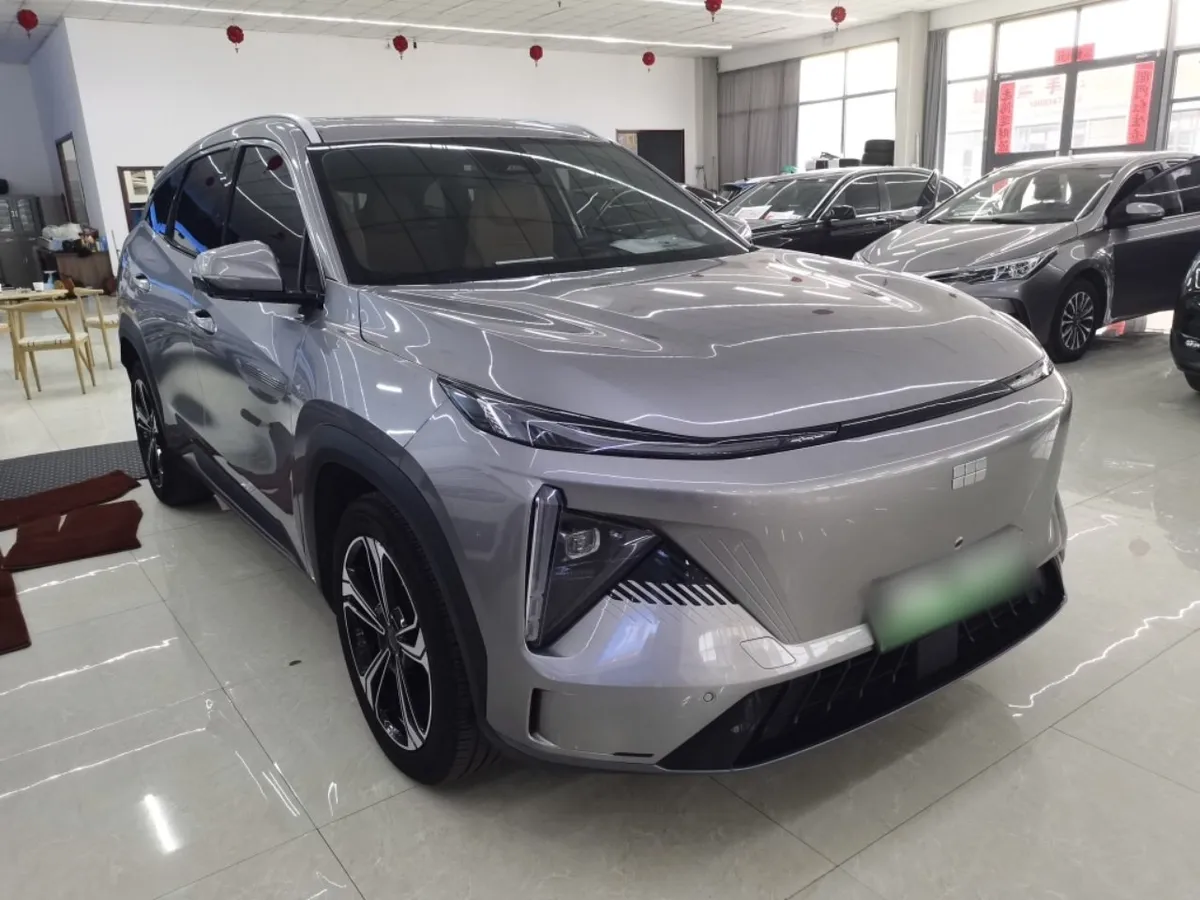 GEELY GALAXY L7 2023