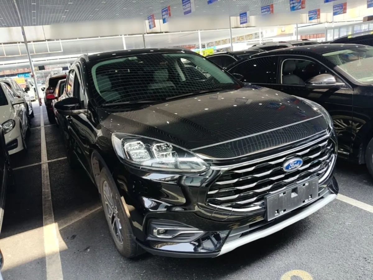 FORD ESCAPE 2022