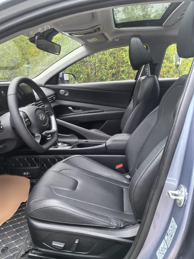 HYUNDAI ELANTRA PRESTIGE 2023
