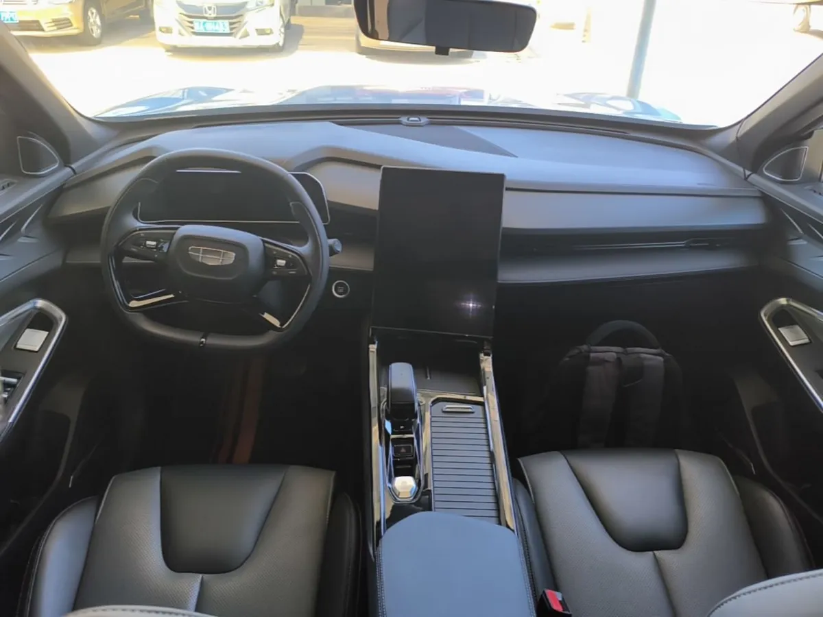 GEELY BOYUE COOL 2023