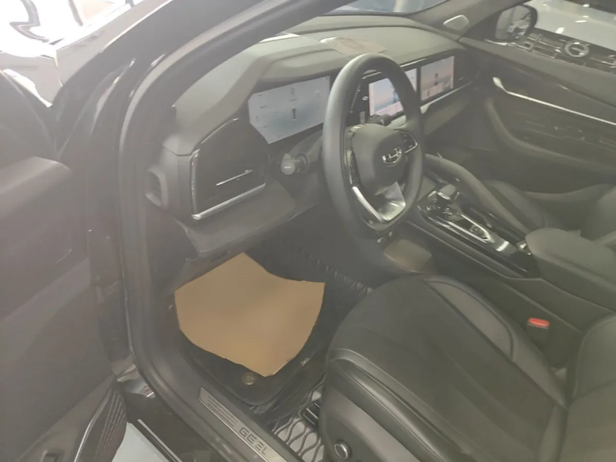 GEELY MONJARO L 2023