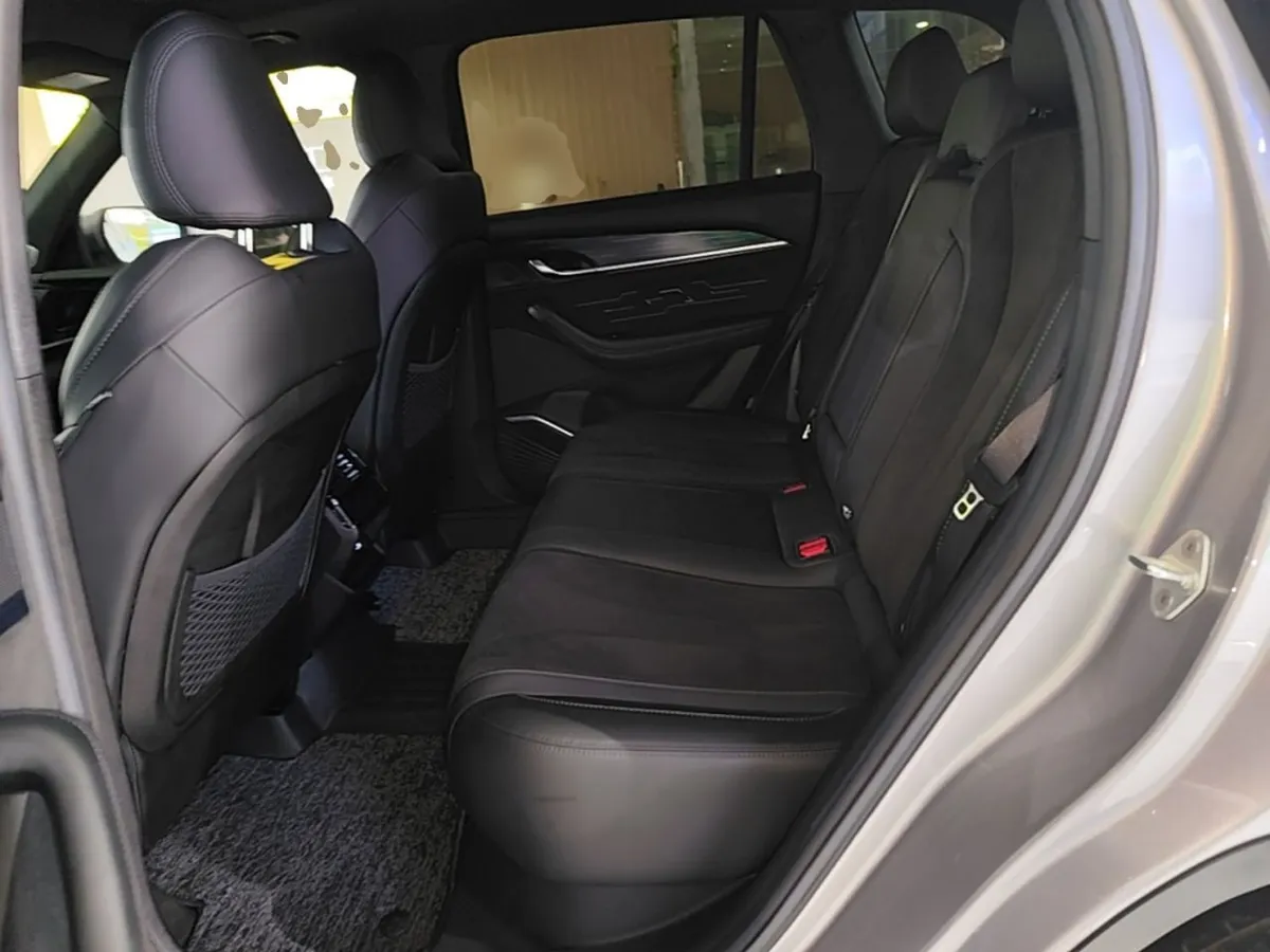 GEELY MONJARO L 2024