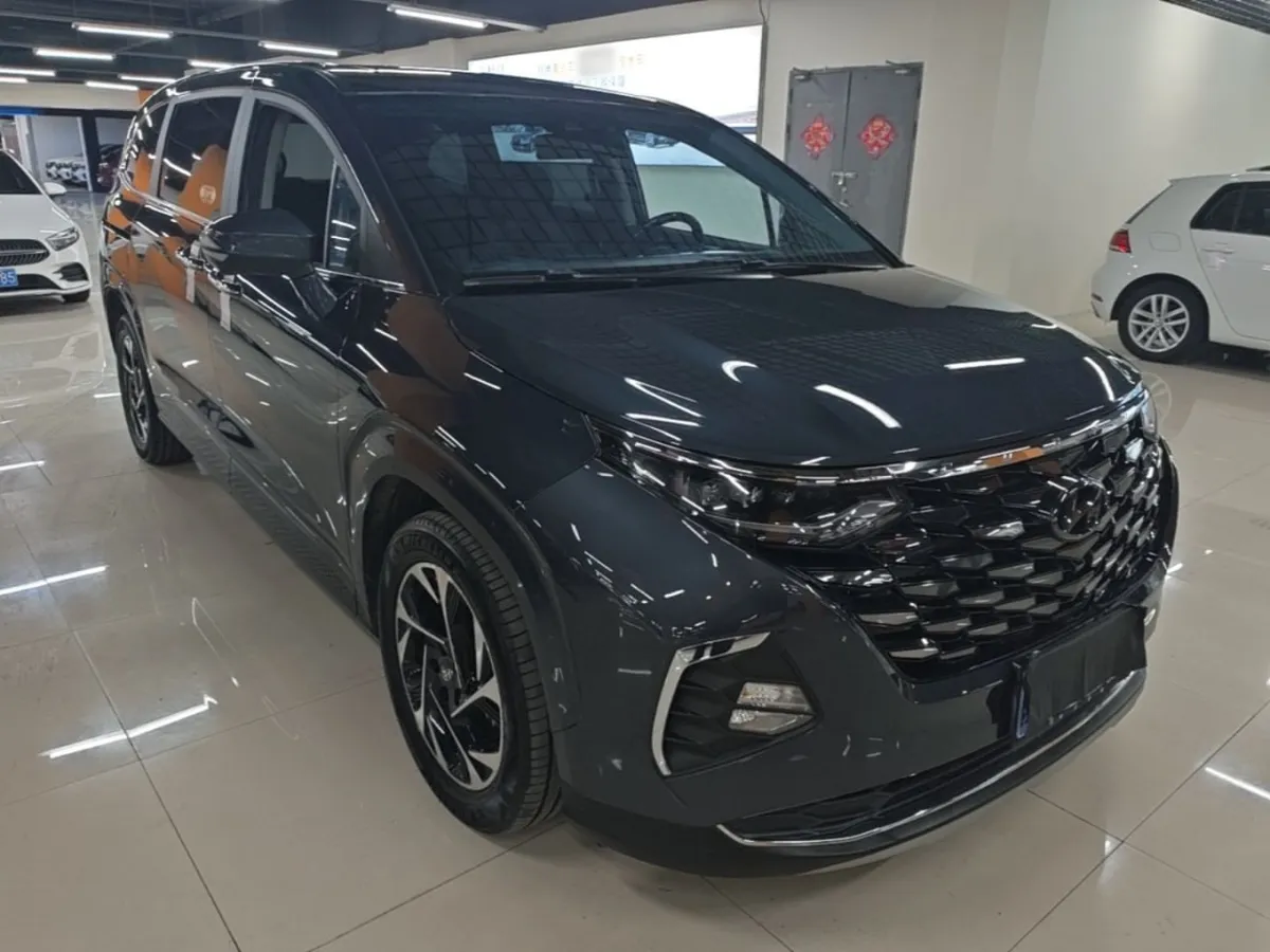 HYUNDAI CUSTO PREMIUM 2022