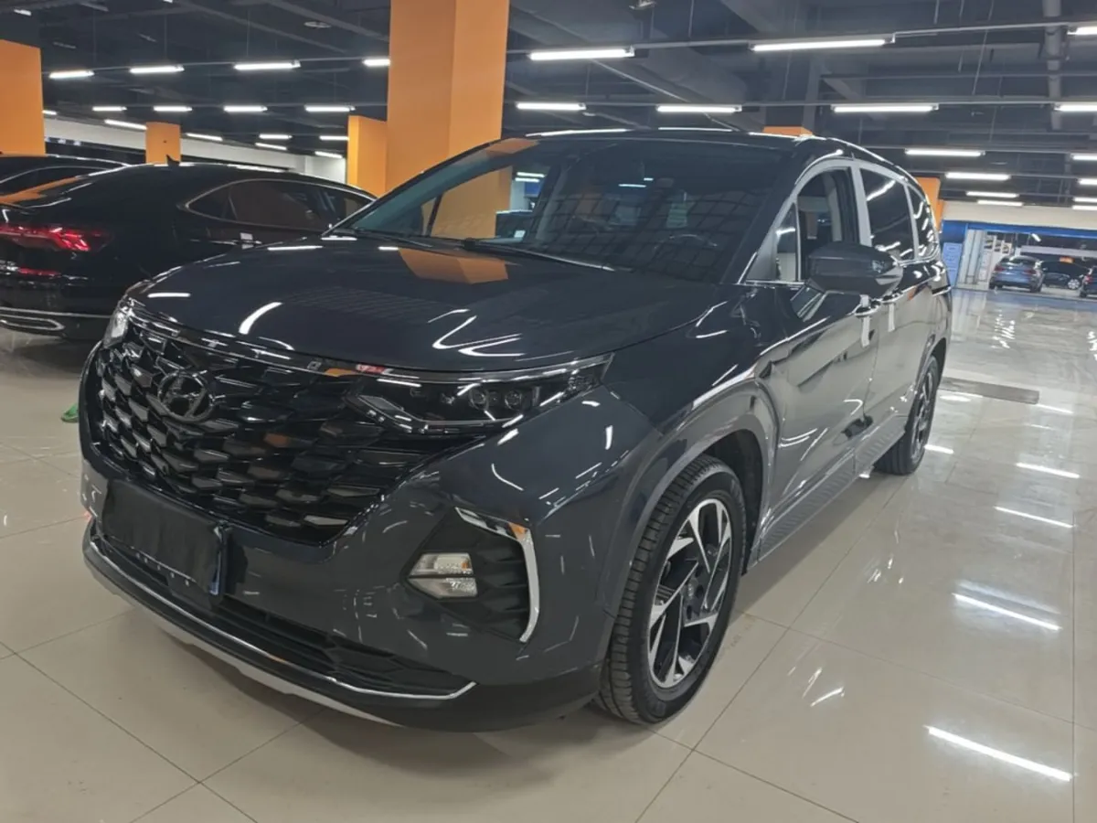 HYUNDAI CUSTO PREMIUM 2022