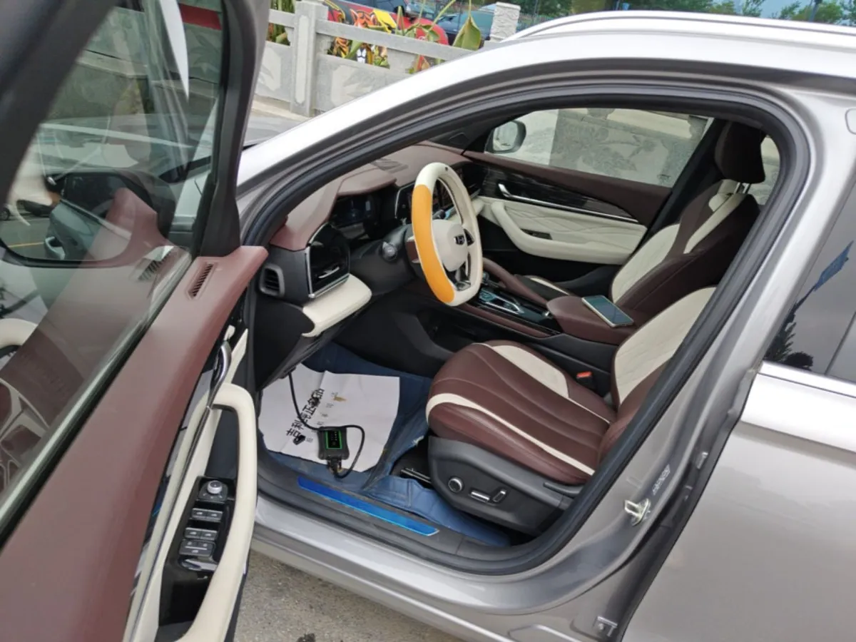 GEELY MONJARO 2024
