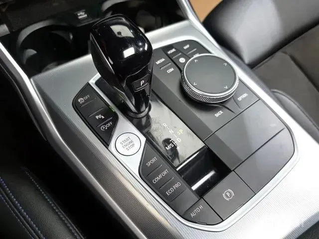 BMW 3 SERIES 2022