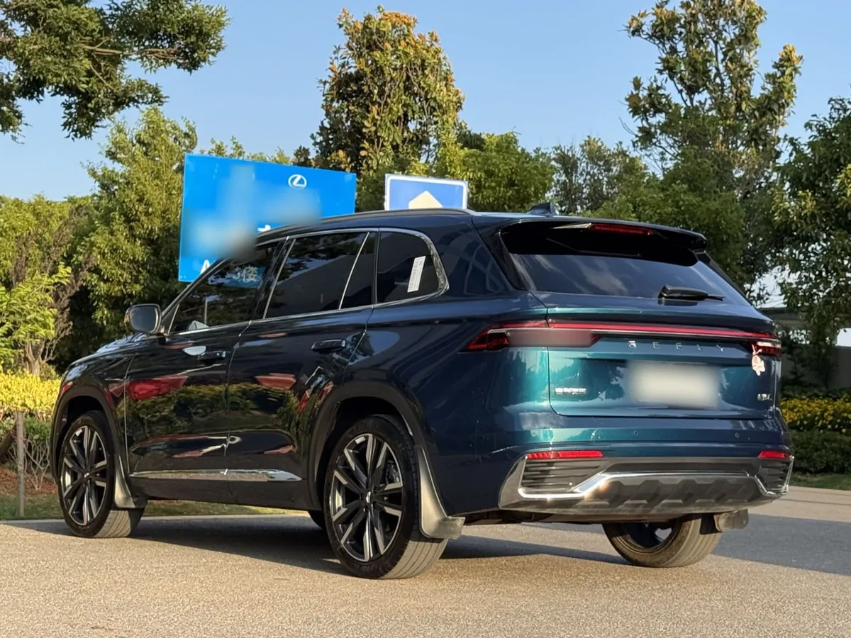 GEELY MONJARO 2023