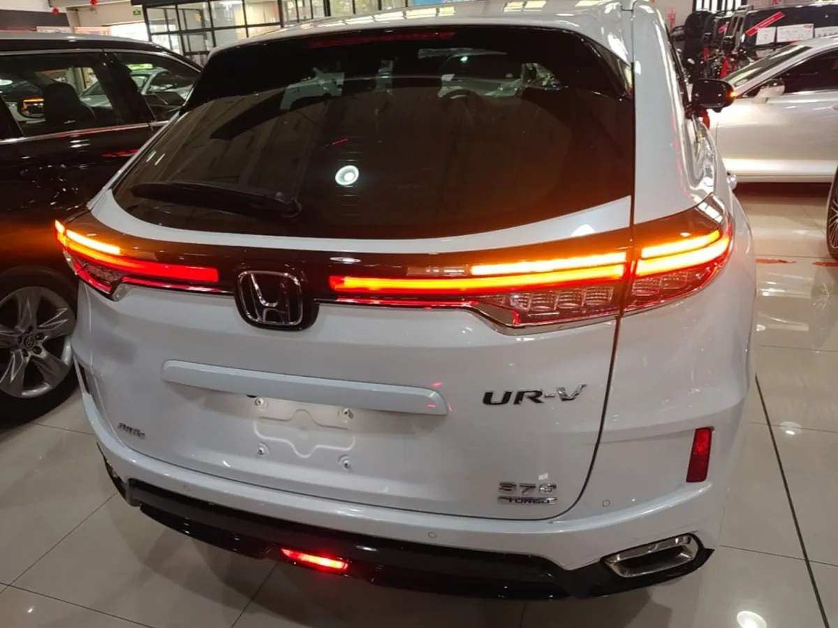 HONDA UR-V PRESTIGE 2021