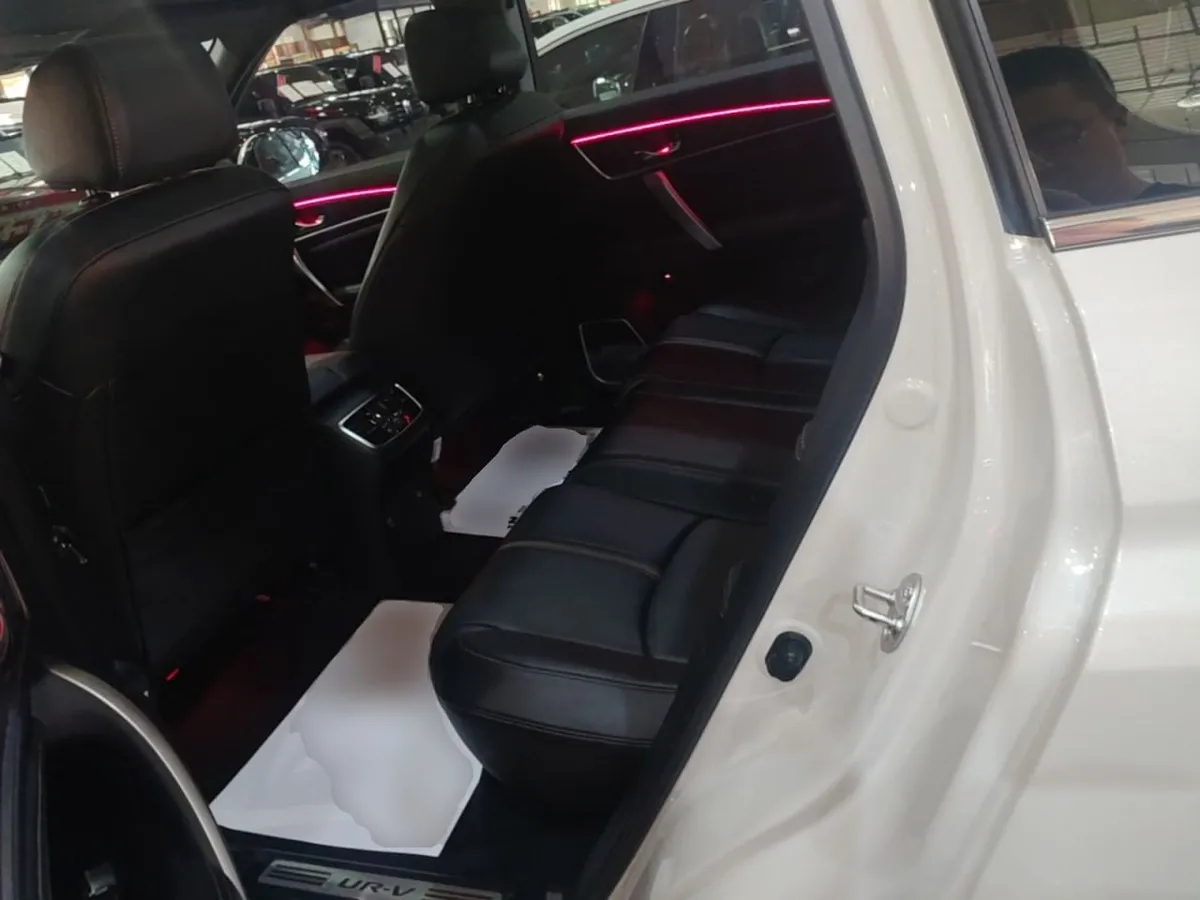 HONDA UR-V PRESTIGE 2021
