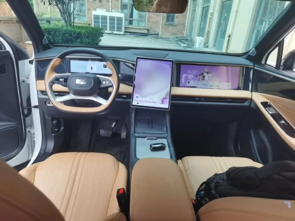 GEELY GALAXY L7 2023