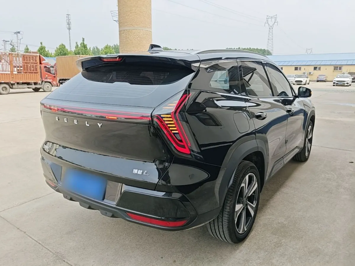 GEELY BOYUE L 2025