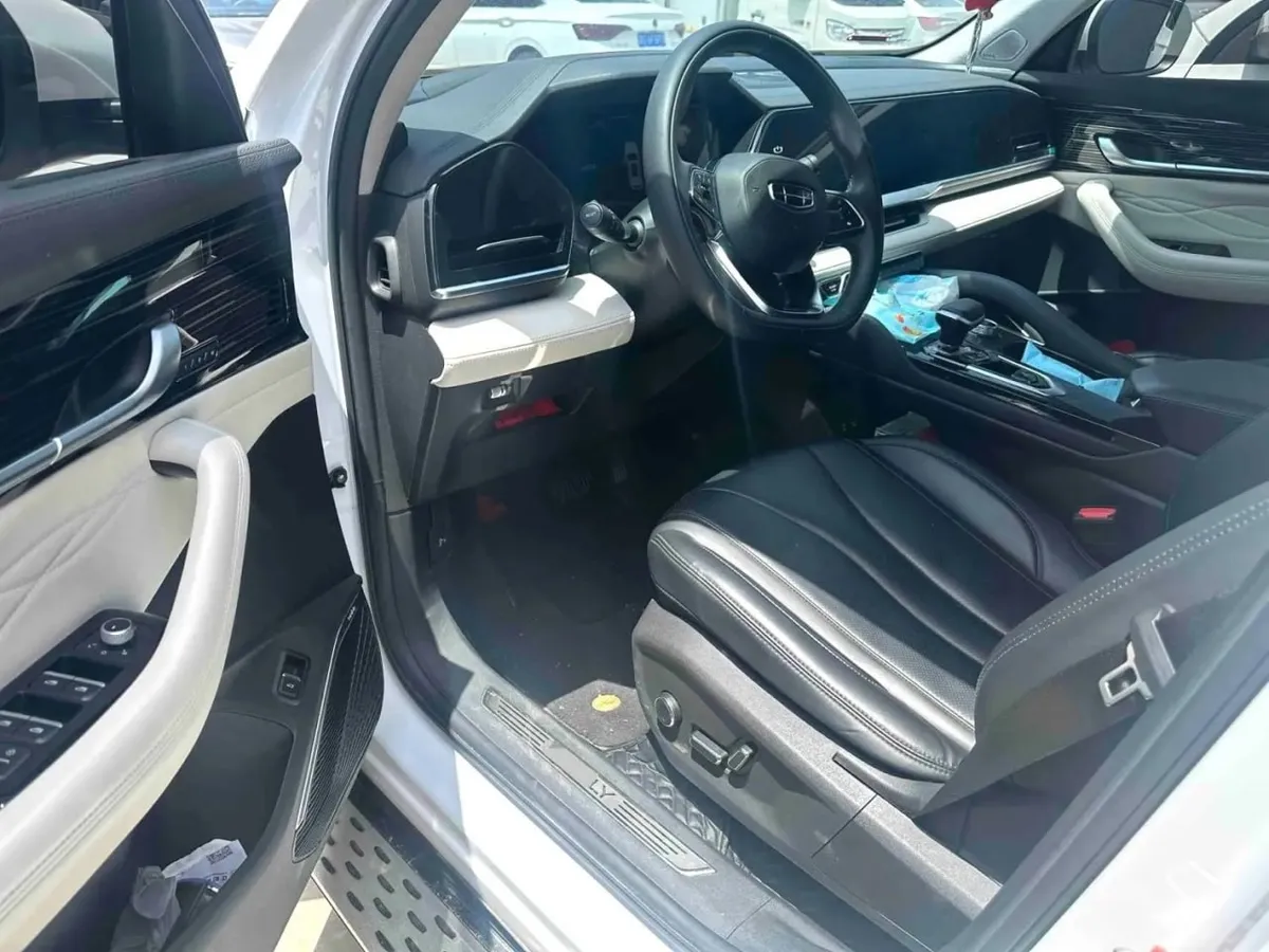 GEELY MONJARO 2023
