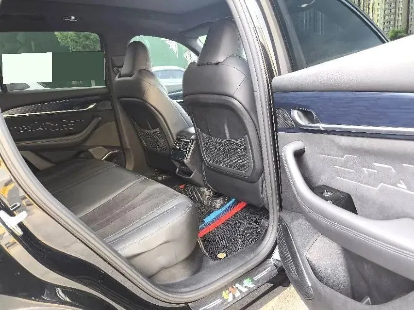 GEELY MONJARO 2023