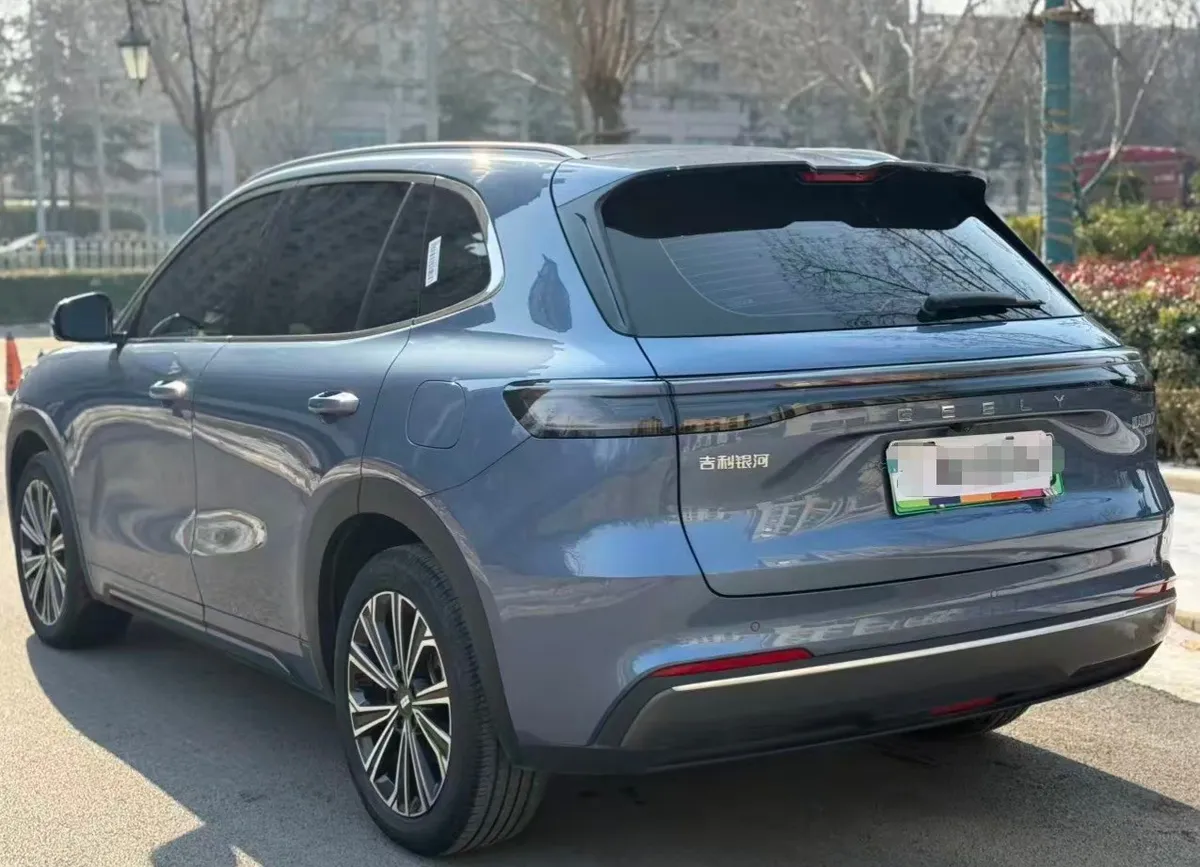 GEELY GALAXY STARSHIP EM-I GALAXY STARSHIP 7 EM-I 2024