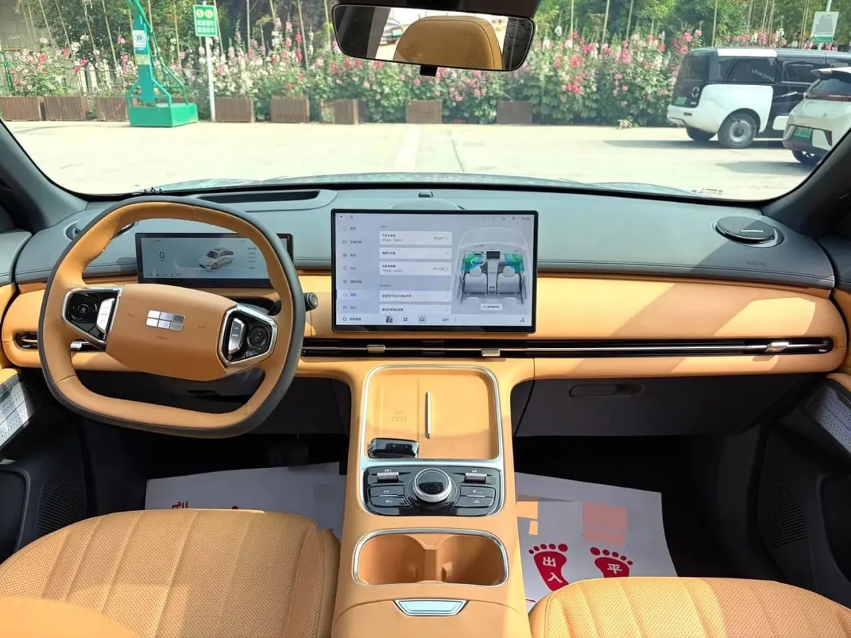 GEELY GALAXY STARSHIP EM-I GALAXY STARSHIP 7 EM-I 2025