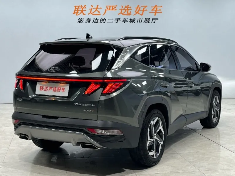 HYUNDAI TUCSON PREMIUM 2022