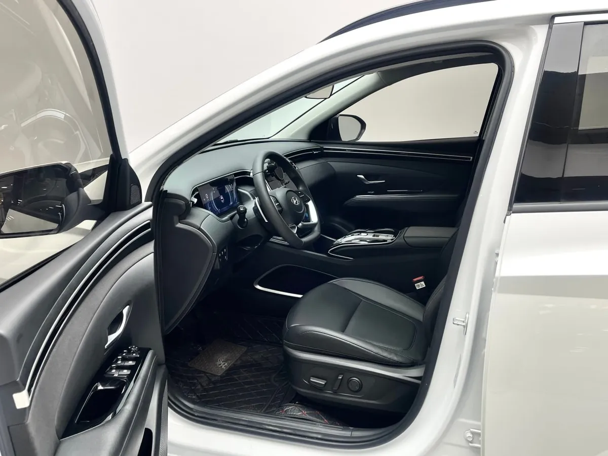 HYUNDAI TUCSON PREMIUM 2023