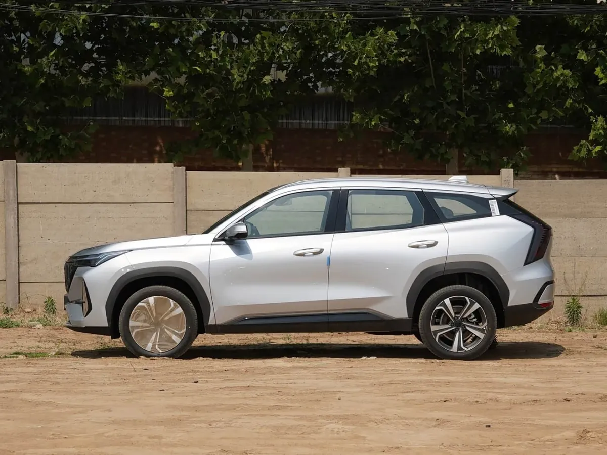 GEELY BOYUE L 2025