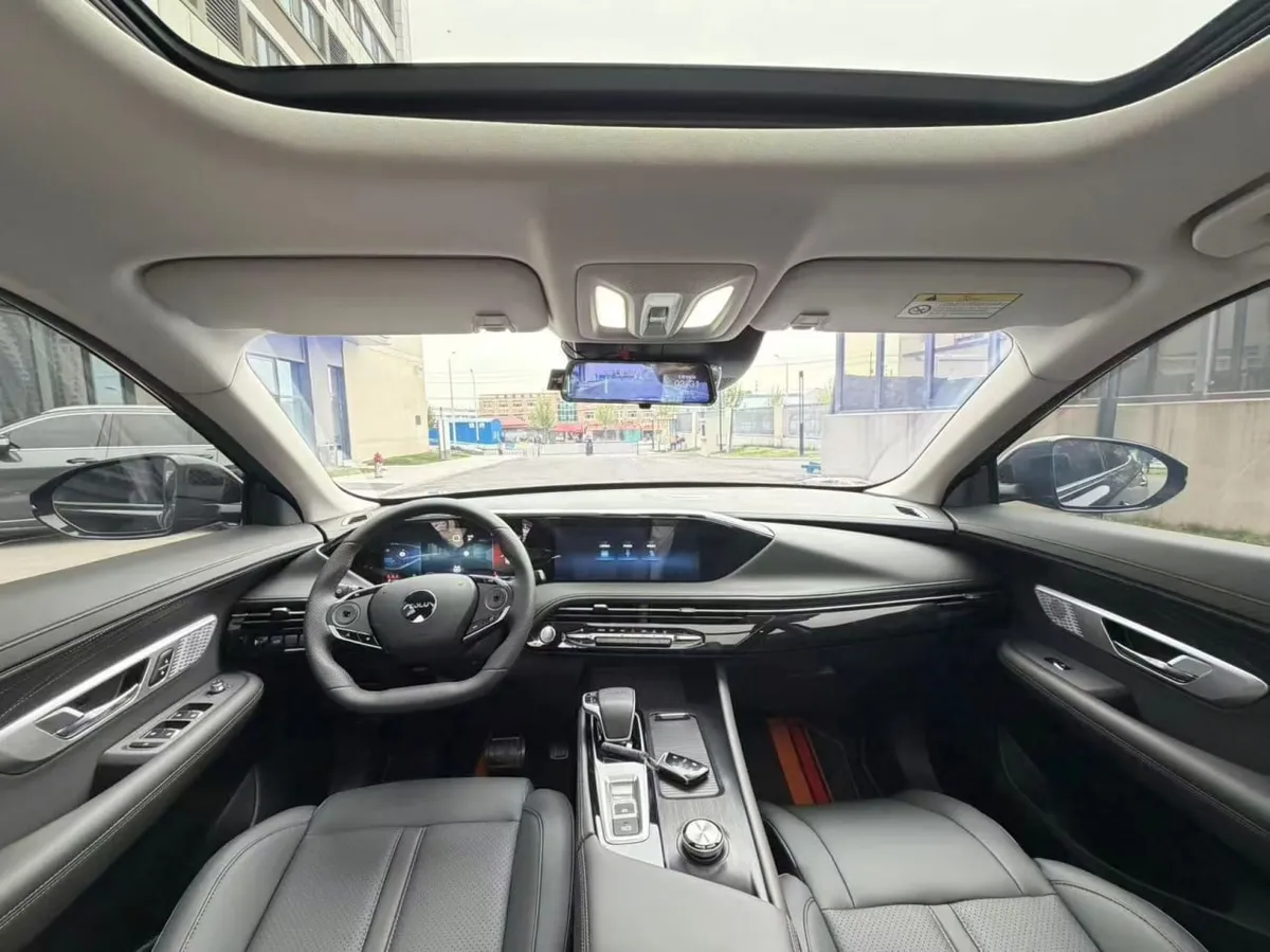 DONGFENG AEOLUS HUGE PREMIUM 2024