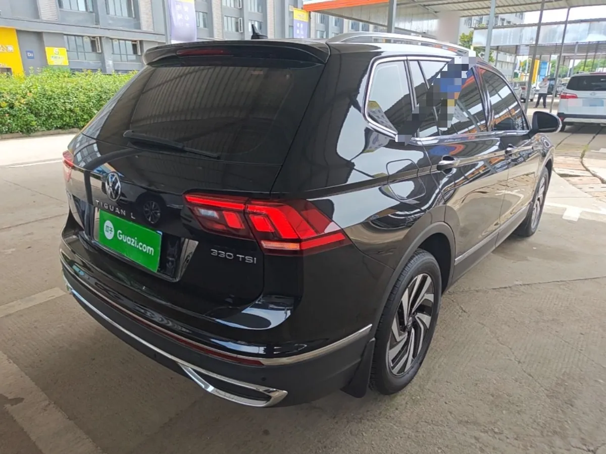 VOLKSWAGEN TIGUAN L 2022