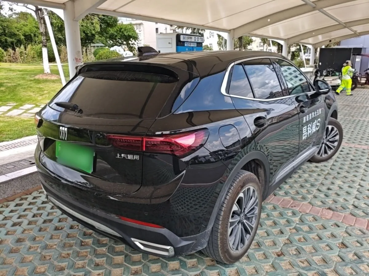 BUICK ENVISION 2025