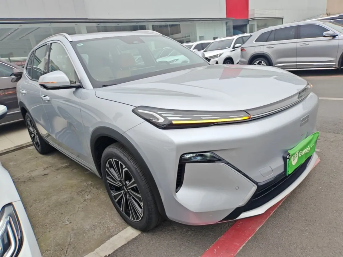 GEELY GALAXY STARSHIP EM-I GALAXY STARSHIP 7 EM-I 2025