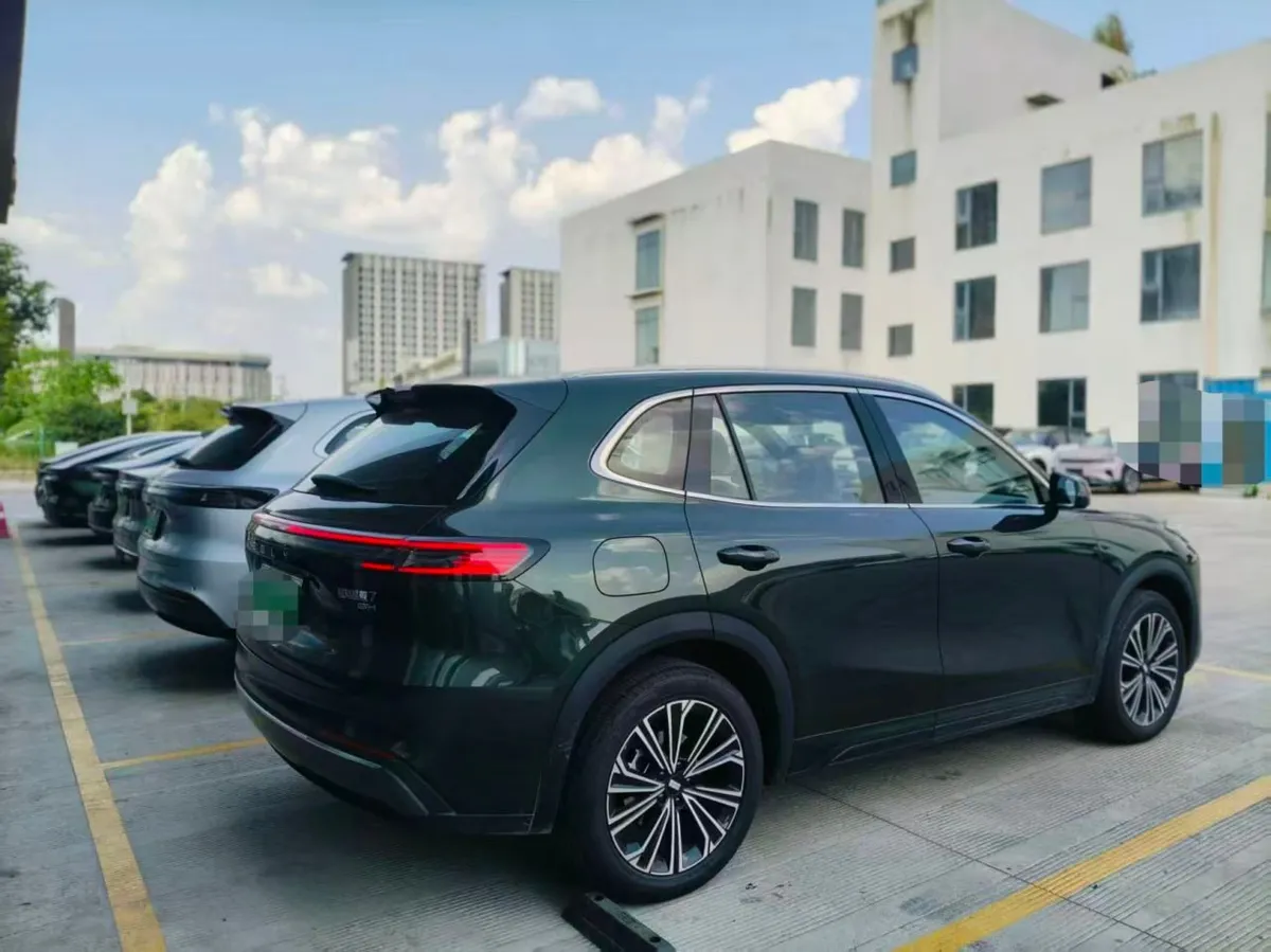 GEELY GALAXY STARSHIP EM-I GALAXY STARSHIP 7 EM-I 2025