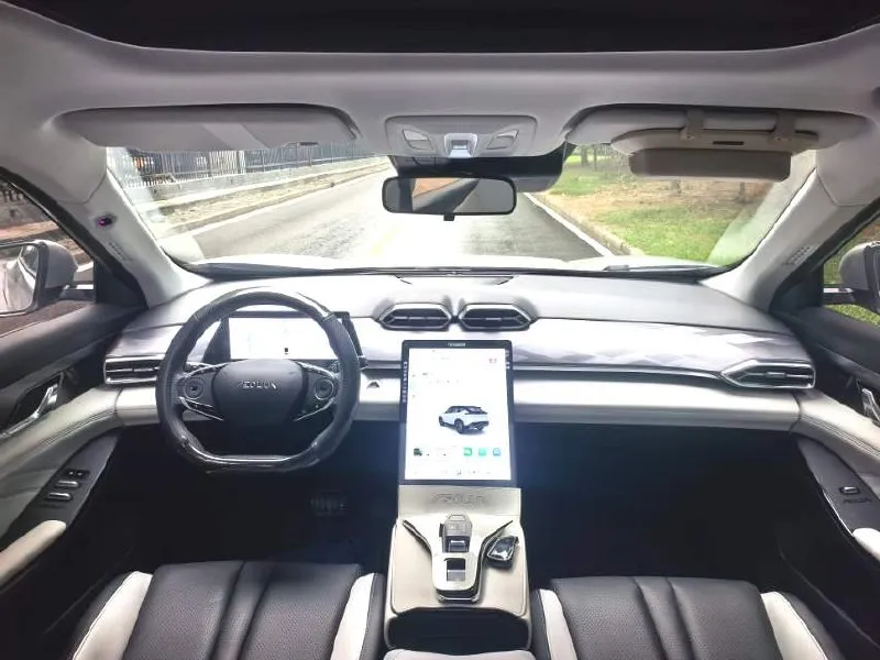 DONGFENG AEOLUS MAGE PREMIUM 2024
