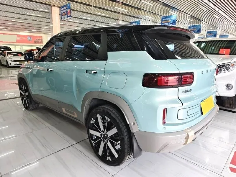 GEELY ICON 2023