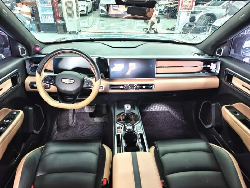 GEELY ICON 2023