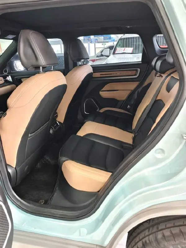 GEELY ICON 2023