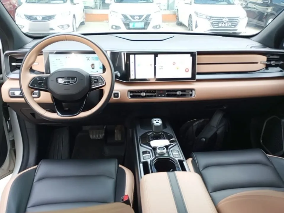 GEELY ICON 2022